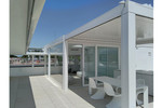 LINEAL DUE - Realizzazione Installazione Porta Scorrevole in PVC e Parete Laterale con Vetro Fisso - Viareggio (LU)